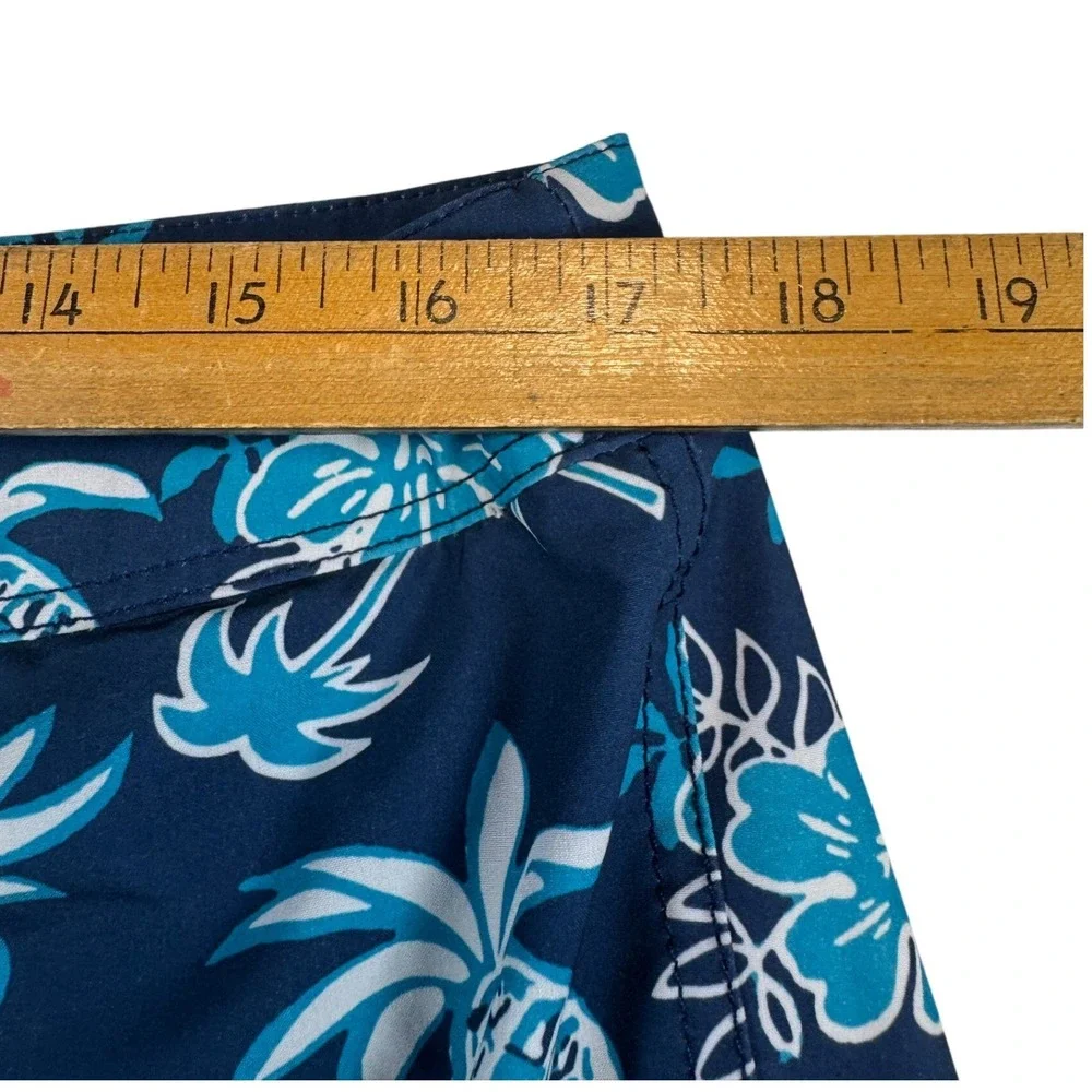J.Crew Flex Swimwear Mens 34 Board Shorts Navy Blue Pineapple Floral Swim Trunks